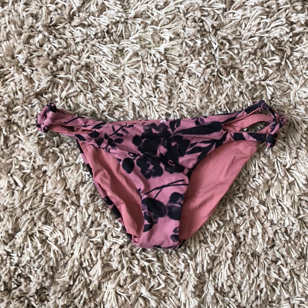 bikini bottoms